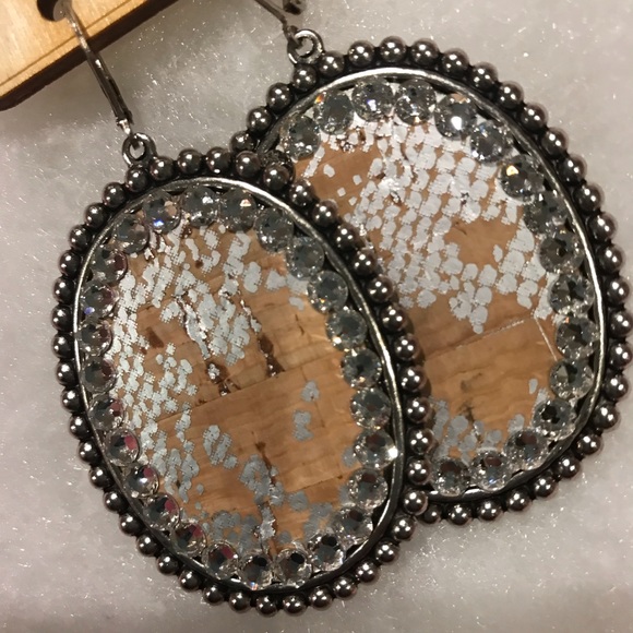 PINK PANACHE JEWELRY! - Picture 4 of 5